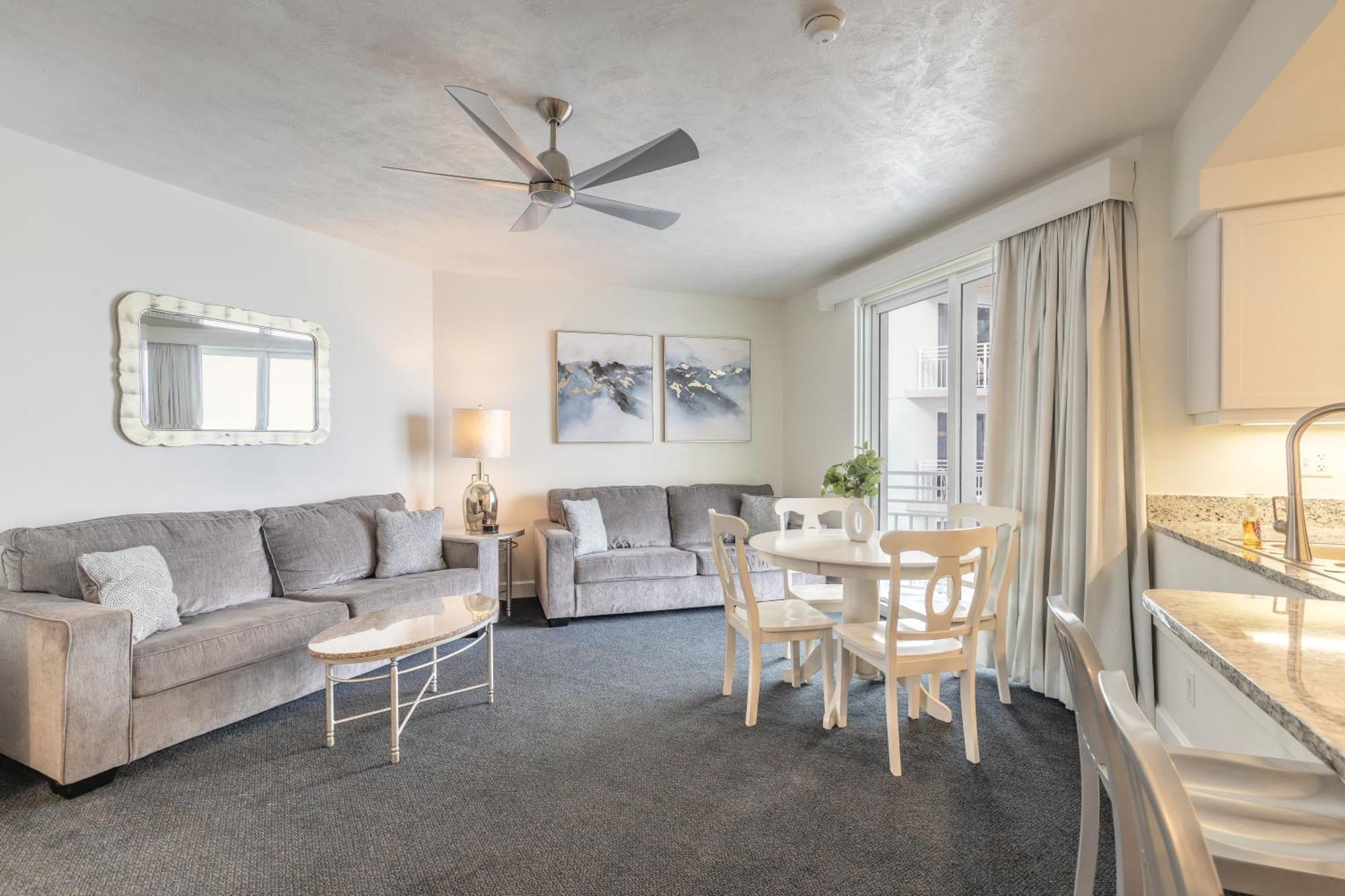 Beachfront Bliss At Ocean Walk Resort - Unit 1701 Дейтона-Бич Экстерьер фото